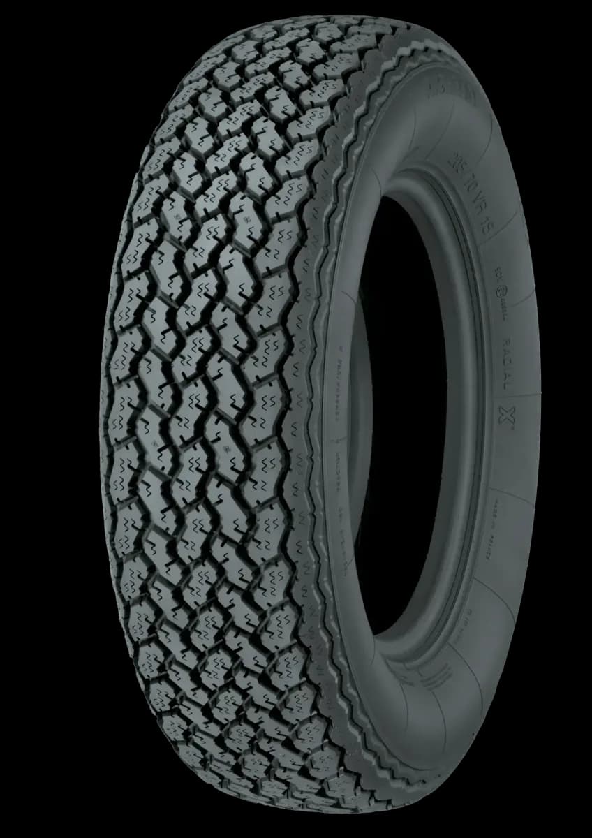 MICHELIN 205/70VR15 90W XWX